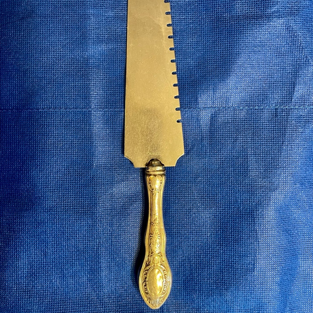 Antique Rose Victoria English Sterling Handle Cake Server with Serrated Edge